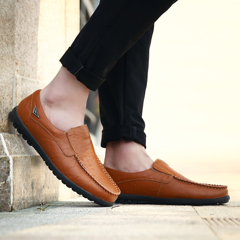 John Capri Men's Genuine Leather Moccasin